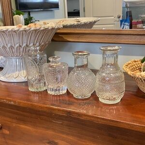 Elegant Clear Glass Bud Vases